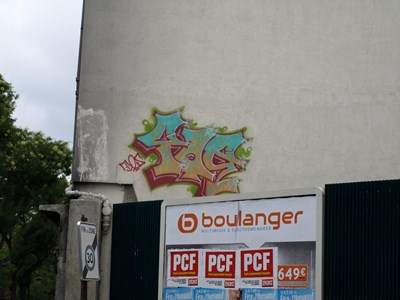 photo graffiti Paris 19eme arrondissement